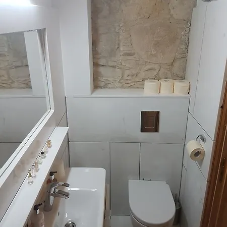 Xenia 2
